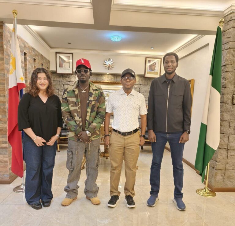 Nigerian artist Yahaya David, popularly known as DYD, paid a courtesy visit to the Embassy to present an invitation to t…